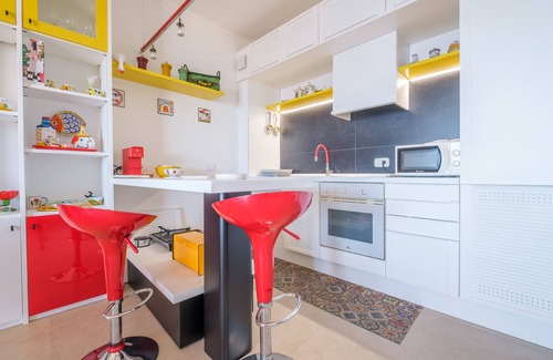 Taormina Apartment | Vacation Home "Appartamento Con Vista Sul Mare" with Sea View & Private Terrace
