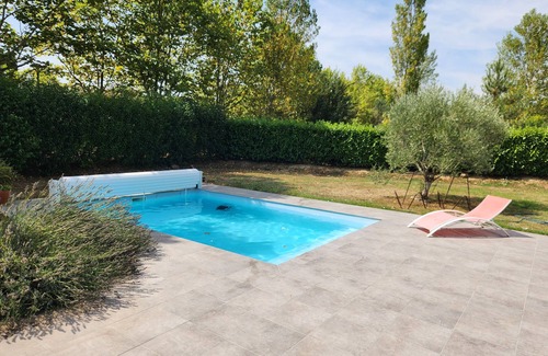 Vaudreuille House | VACATION HOME AT THE FOOT OF LAC DE SAINT FERREOL IDEAL FOR FAMILIES