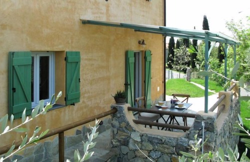 Finale Ligure House | Vacation home Ca' du Pillin (FLG160) in Finale Ligure - 4 persons, 2 bedrooms