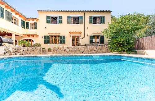 Selva House | Vacation Home "Can Roseta" with Mountain View, Garden, Pool, Terraces & Wi-Fi