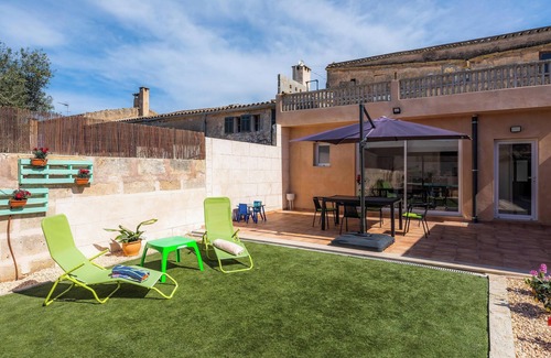 Ariany House | Vacation Home Cas Padri Pep with Pool, Wi-Fi, Garden & Terrace