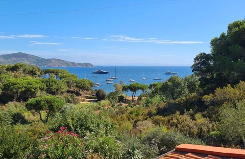 Capoliveri House | Vacation Home Casa Country with Sea View, Garden & Terrace