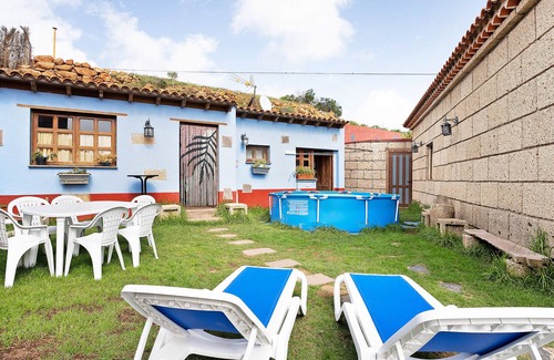 El Rosario Ski Chalet | Vacation Home "Casa Rural Las Goteras" with Sea View, Private Pool & Wi-Fi