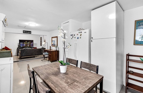 Buena Vista House | VACATION HOME CLOSE TO BEST PLACES IN MIAMI, DESIGN DISTRICT, WYNWOOD, AIRPORT