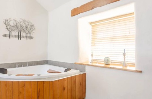 Garn Fadryn House | Vacation home Deri'r Mynach in Aberdaron - 10 persons, 4 bedrooms