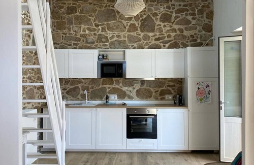 Villaggio delle Mimose House | Vacation Home "Domu Tostoina 2" with Mountain View, Private Terrace & Wi-Fi