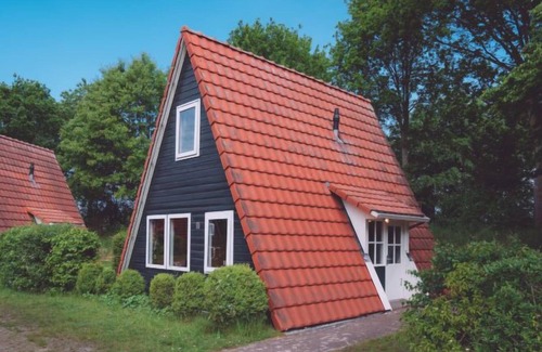 Bant House | Vacation home Eigen Wijze in Bant - 6 persons, 3 bedrooms