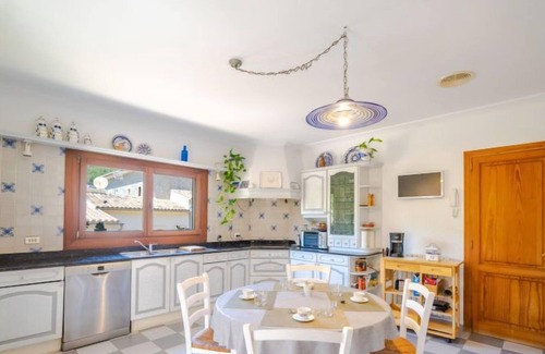 Mancor de la Vall House | Vacation home Son Apiana in Mancor de la Vall - 8 persons, 4 bedrooms