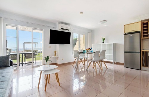 Playa del Ingles Villa | Vacation Home "Santa Ana 23" with Sea View, Shared Pool & Wi-Fi