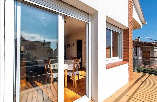 Pineda de Mar House | Vacation home Estiu by Interhome