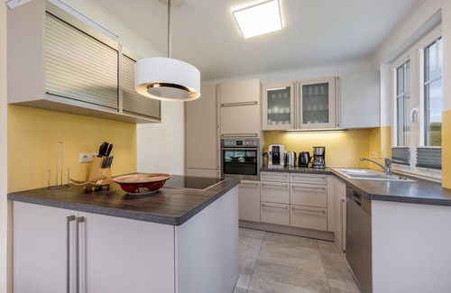 Glowe House | Vacation home for 11 guests with 125m² in Glowe (147713)