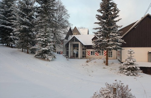 Altenberg House | Vacation home for 12 people, 8 rooms, 4 bathrooms with fireplace and large lounge