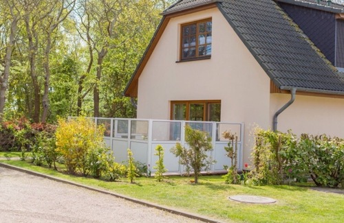 Ostseebad Dierhagen House | Vacation home for 4 guests with 66m² in Dierhagen (118593)