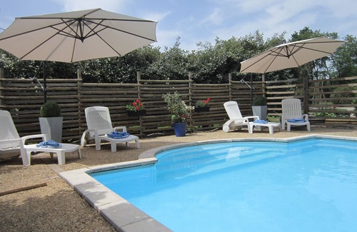 Lunas House | Vacation home for 4 people with PRIVATE SWIMMING POOL