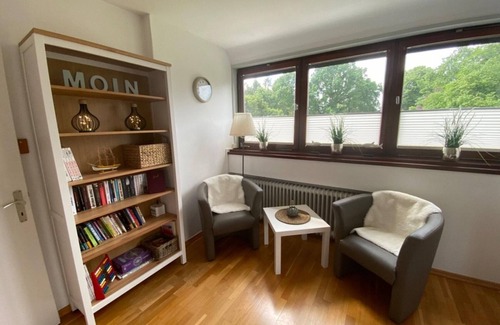 Dietrichsfeld House | Vacation home for 8 guests with 160m² in Aurich (273014)