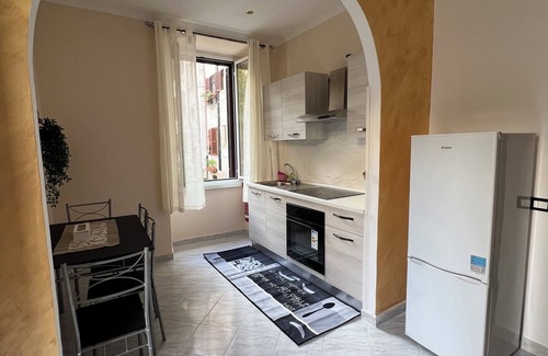 Testaccio Apartment | Vacation home for up to 5 people in one of Rome's most popular neighborhoods