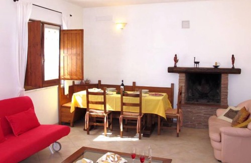 Massa House | Vacation home Il Gelso in Marina di Massa - 4 persons, 1 bedrooms