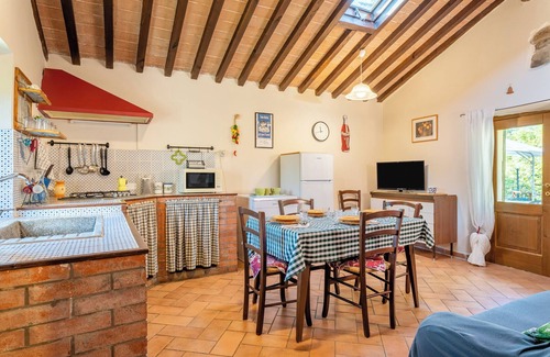 Aramo House | Vacation Home "Il Colletto Romantic Stonehouse" with Mountain View, Garden & Terrace