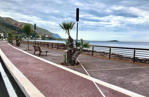 Sferracavallo House | Vacation home in Sferracavallo a few steps from the sea Ideal for families