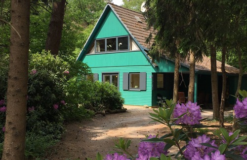Mollberg House | Vacation home in the forest with a fantastic swimming lake nearby