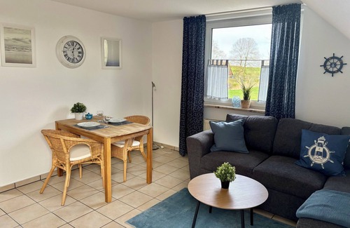 Butjadingen Apartment | Vacation home Küstennebel directly by the sea
