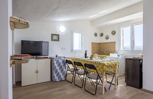 Sciacca House | Vacation Home "La Mansarda Sul Verde" with 2 Private Terraces & Wi-Fi