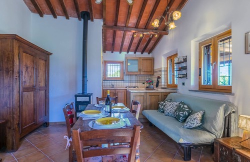 Riparbella House | Vacation home Lilia by Interhome