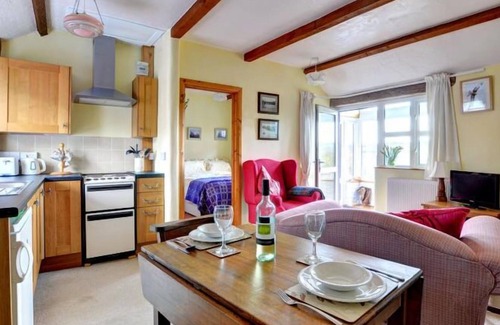 Llangain House | Vacation home Llangain in Carmarthen - 2 persons, 1 bedrooms