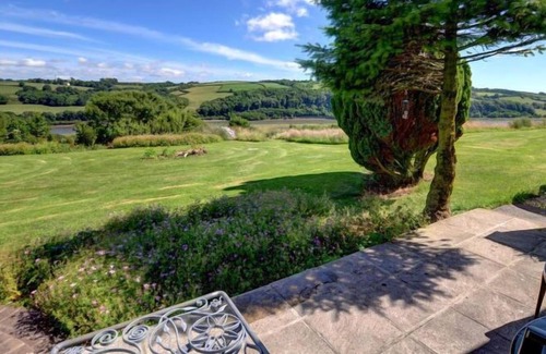Llangain House | Vacation home Llangain in Carmarthen - 2 persons, 1 bedrooms