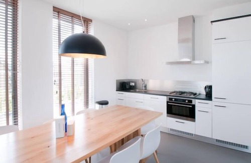 Tholen House | Vacation home Oesterdam Resort in Tholen - 8 persons, 4 bedrooms