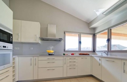 Salobre House | Vacation home Piedra Amarilla 8p in Maspalomas - 8 persons, 4 bedrooms