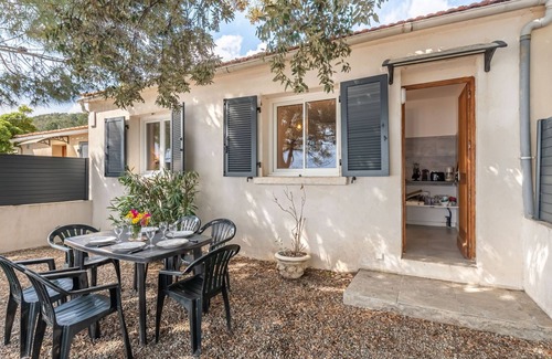 Sari-Solenzara House | Vacation home Polpu by Interhome