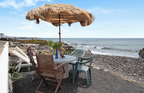 Punta Mujeres House | Vacation Home Punta Marea near the Beach with Sea View, Wi-Fi & Terrace