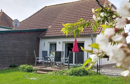 Kaltenhof House | Vacation home "Radmer" on Poel