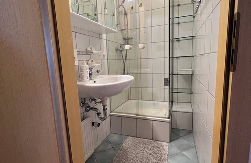 Reutin Apartment | Vacation home Rosengarten (upper apartment)