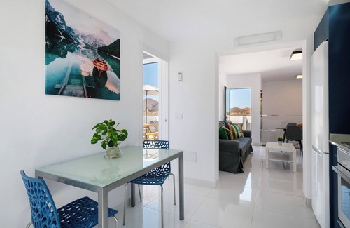 La Santa House | Vacation Home 'Tritón 6' with Sea View, Wi-Fi and Air Conditioning