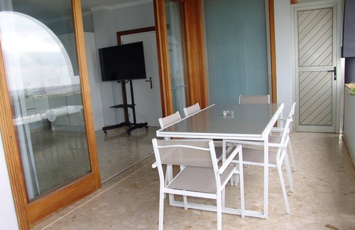 Montana la Data House | Vacation Home "Villa Bea I" with Mountain and Sea View, Wi-Fi, Garden & Terrace