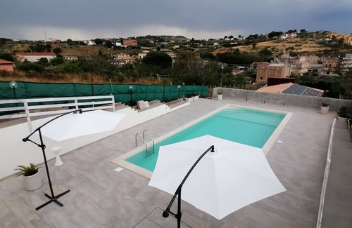 Camastra Villa | Vacation Home Villa Tropia