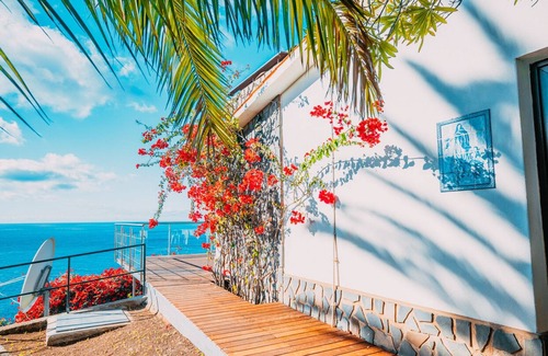 Canico House | Vacation home with fantastic sea views in the first row