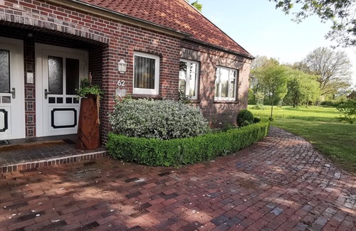 Oltmannsfehn House | Vacation home Waldblick - Oasis of peace by the forest 35651