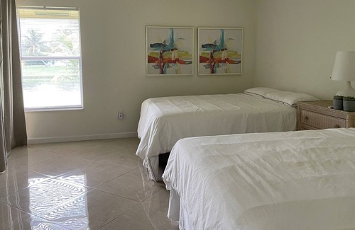 Wellington Villa | Vacation home Wellington, West Palm Beach Lake View, Navigable , *****