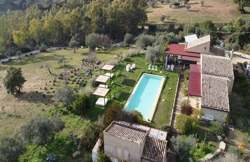 Caltagirone House | Vacation home with pool
