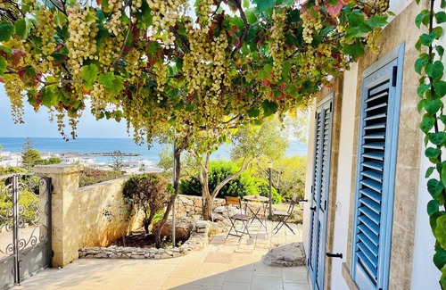 Torre Vado House | Vacation home with panoramic sea view