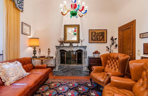 Chiusi House | Vacation home with pool and wellness.