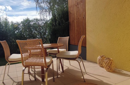 Monheim Apartment | Vacation home with terrace and garden