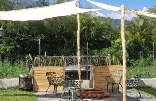 Amatitlan Ski Chalet | Vacation House! Enjoy your time with loved ones in a private lake house.