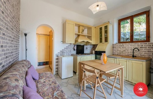 Cadimare Apartment | Vacation House With Sea View in the Cinque Terre 200 m from the sea. Alba Marina