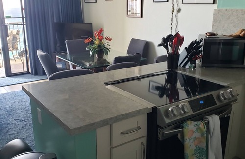 Makaha Condo | Vacation In Paradise At Makaha Area in a Legal NUC