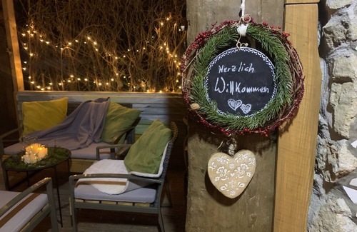 Mulfingen Apartment | Vacation in the Künstlerhaus - relax in an artistic ambience