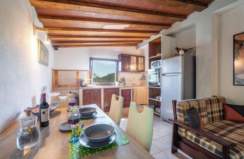 Castellina in Chianti House | Vacation home Olivo by Interhome